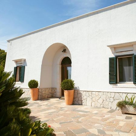 Holiday Home Cosimo Locorotondo Exterior photo